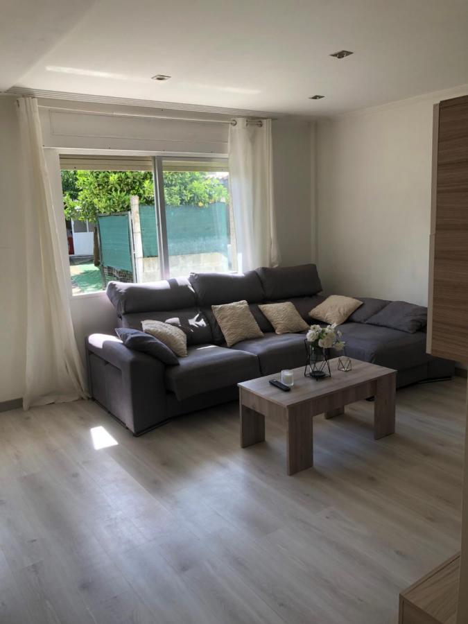 Vivienda Amplia Y Luminosa A Escasos Metros De La Playa De Cangas. Eksteriør billede