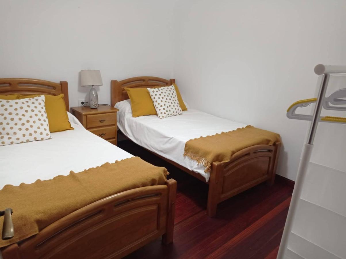 Vivienda Amplia Y Luminosa A Escasos Metros De La Playa De Cangas. Eksteriør billede